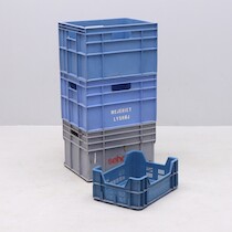 Plastbackar
