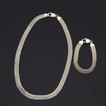 Halsband