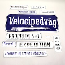 Emaljskyltar