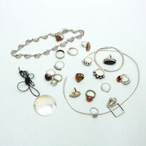 Halsband