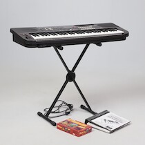 Keyboard Korg I5S