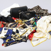 Scarfs
