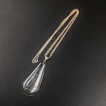 Halsband