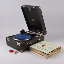Resegrammofon Clou